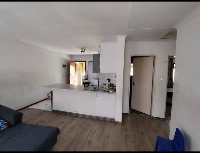 2 BEDROOM PROPERTY TO RENT IN SUNDOWNER